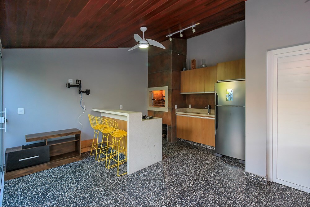 Residencial Multifamiliar de 3 quartos, 200m² no bairro Ipanema, em Porto Alegre | Eu Corretor
