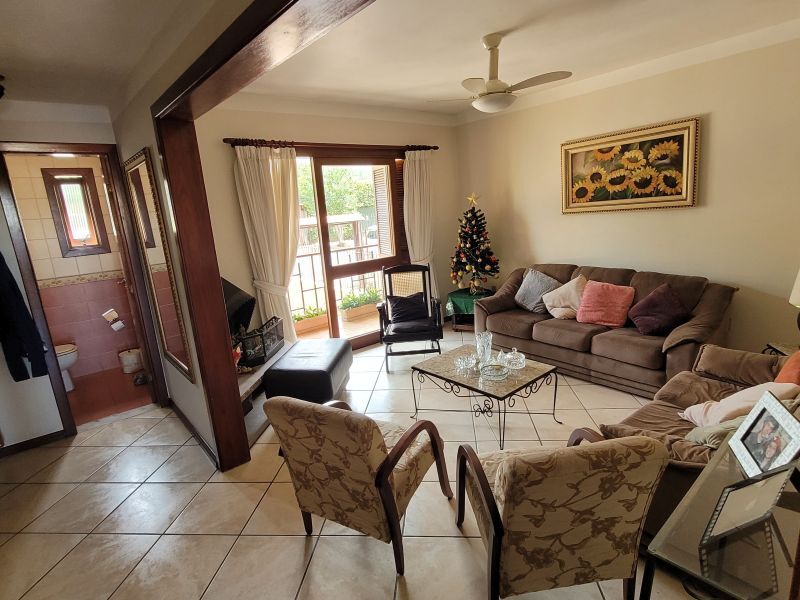 Residencial Multifamiliar de 3 quartos, 287m² no bairro Tristeza, em Porto Alegre | Eu Corretor