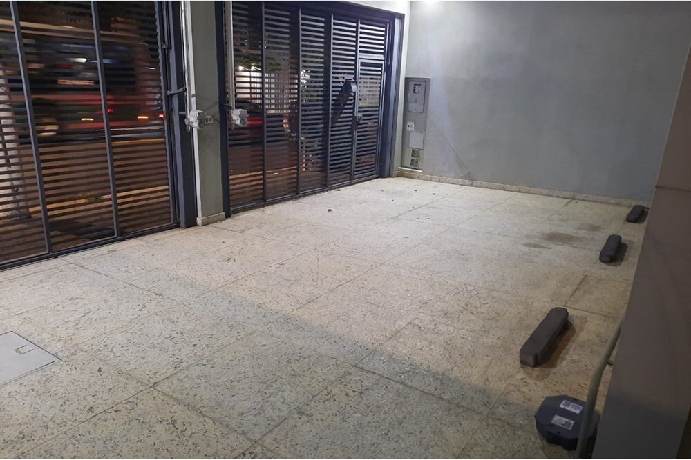 IV 7148 Prédio 601081062-18 - REMAX Lepex Exclusividades