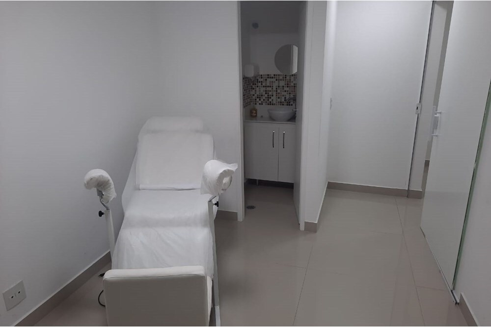 IV 7148 Prédio 601081062-18 - REMAX Lepex Exclusividades