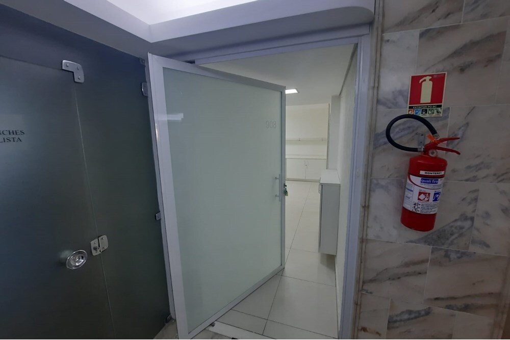 HA 1814 Sala 601081062-20 - REMAX Lepex Exclusividades