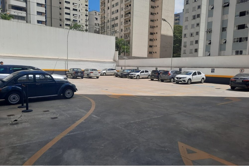 HA 1814 Sala 601081062-20 - REMAX Lepex Exclusividades