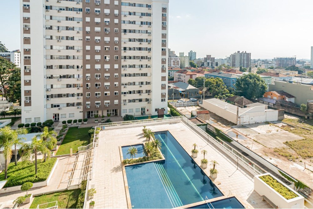 Residencial Multifamiliar de 2 quartos, 58m² no bairro Passo da Areia, em Porto Alegre | Eu Corretor