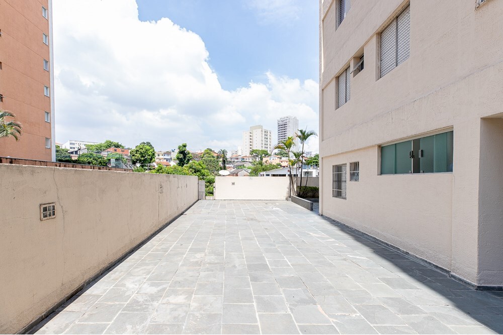 VMM 385 Apto 601131017-33 - REMAX Ares Exclusividades