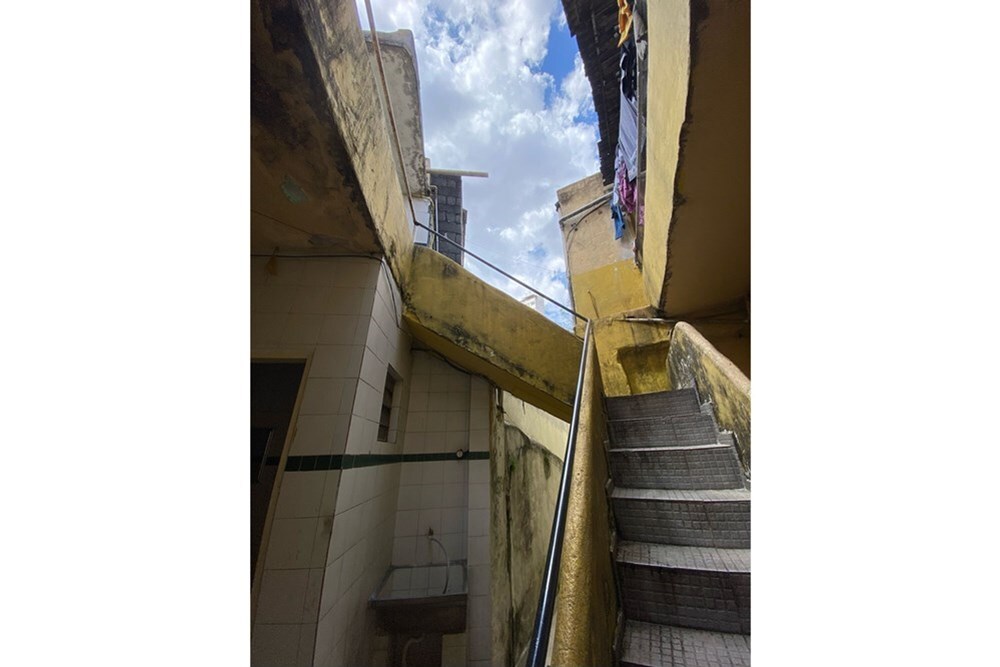 ABDA 110 601261073-40 - REMAX Terra Exclusividades