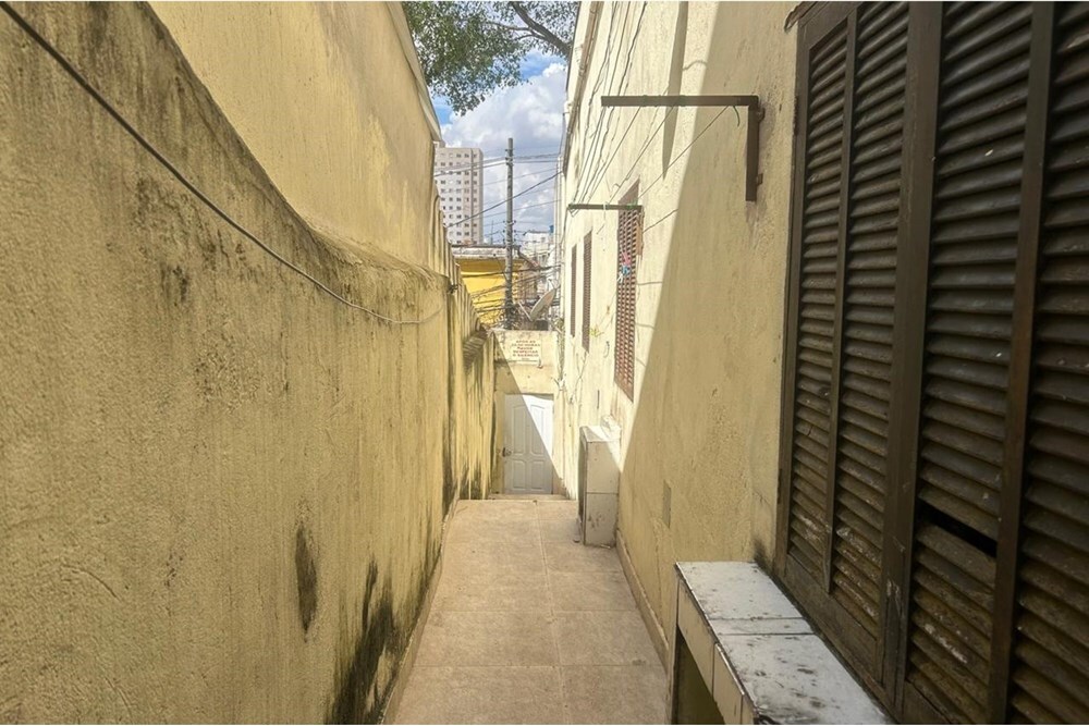 ABDA 110 601261073-40 - REMAX Terra Exclusividades