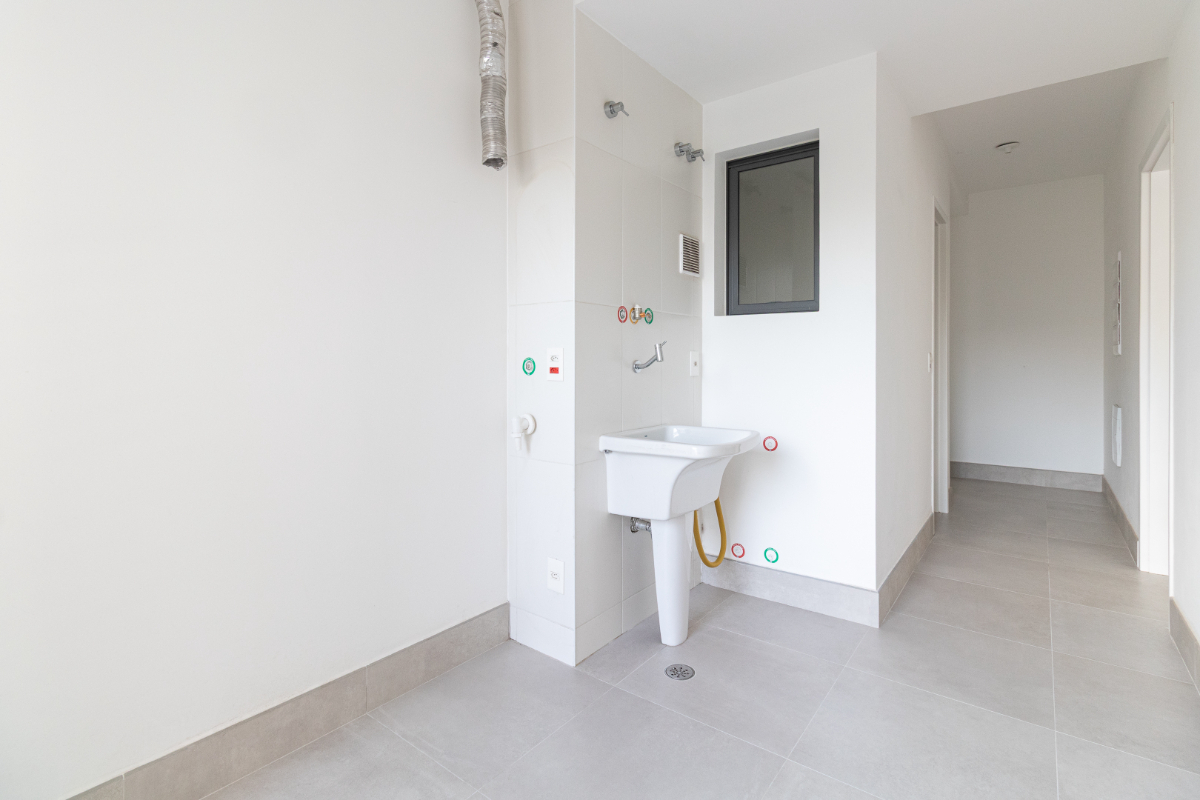 Residencial Multifamiliar de 2 quartos, 142m² no bairro Jardim Morumbi, em São Paulo | Eu Corretor