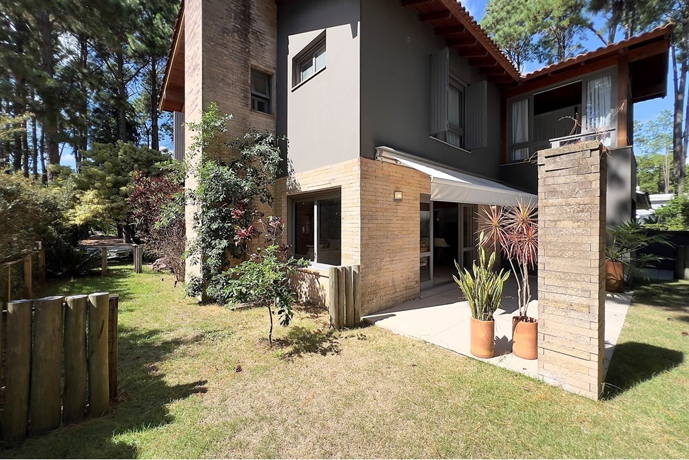 AC 1500 Casa 612671058-12 - Remax VIP Exclusividades