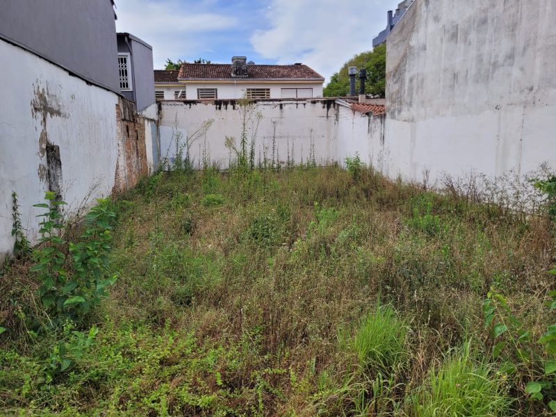 Residencial Multifamiliar de 250m² no bairro Jardim Botânico, em Porto Alegre | Eu Corretor