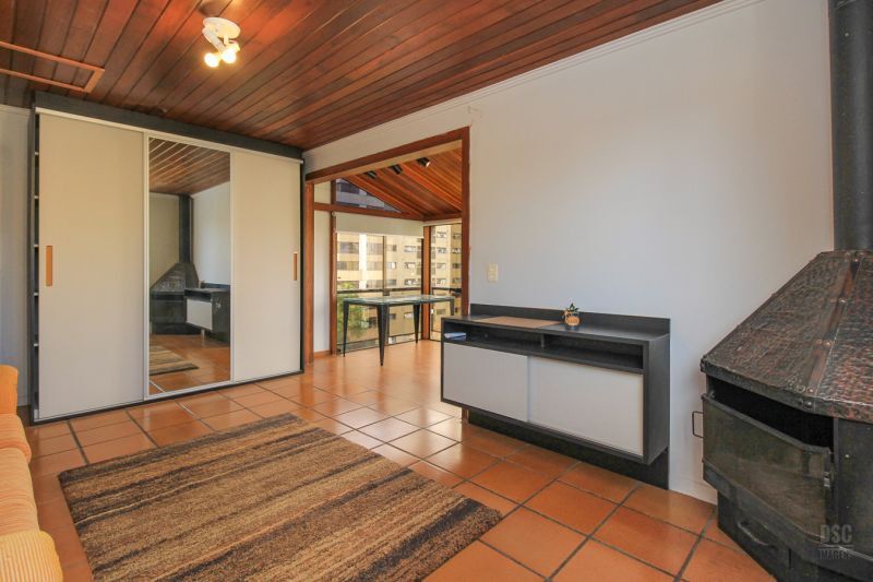 Residencial Multifamiliar de 3 quartos, 200m² no bairro Auxiliadora, em Porto Alegre | Eu Corretor