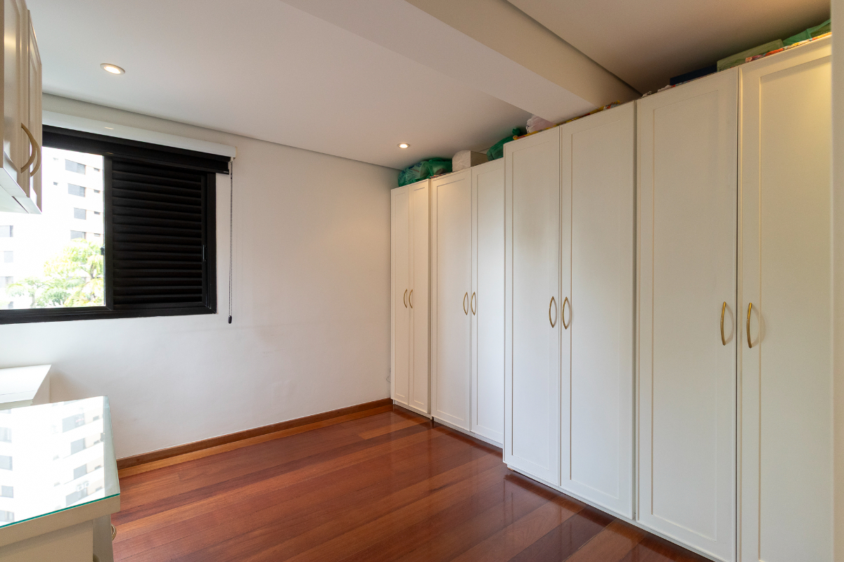 Residencial Multifamiliar de 3 quartos, 190m² no bairro Aclimação, em São Paulo | Eu Corretor