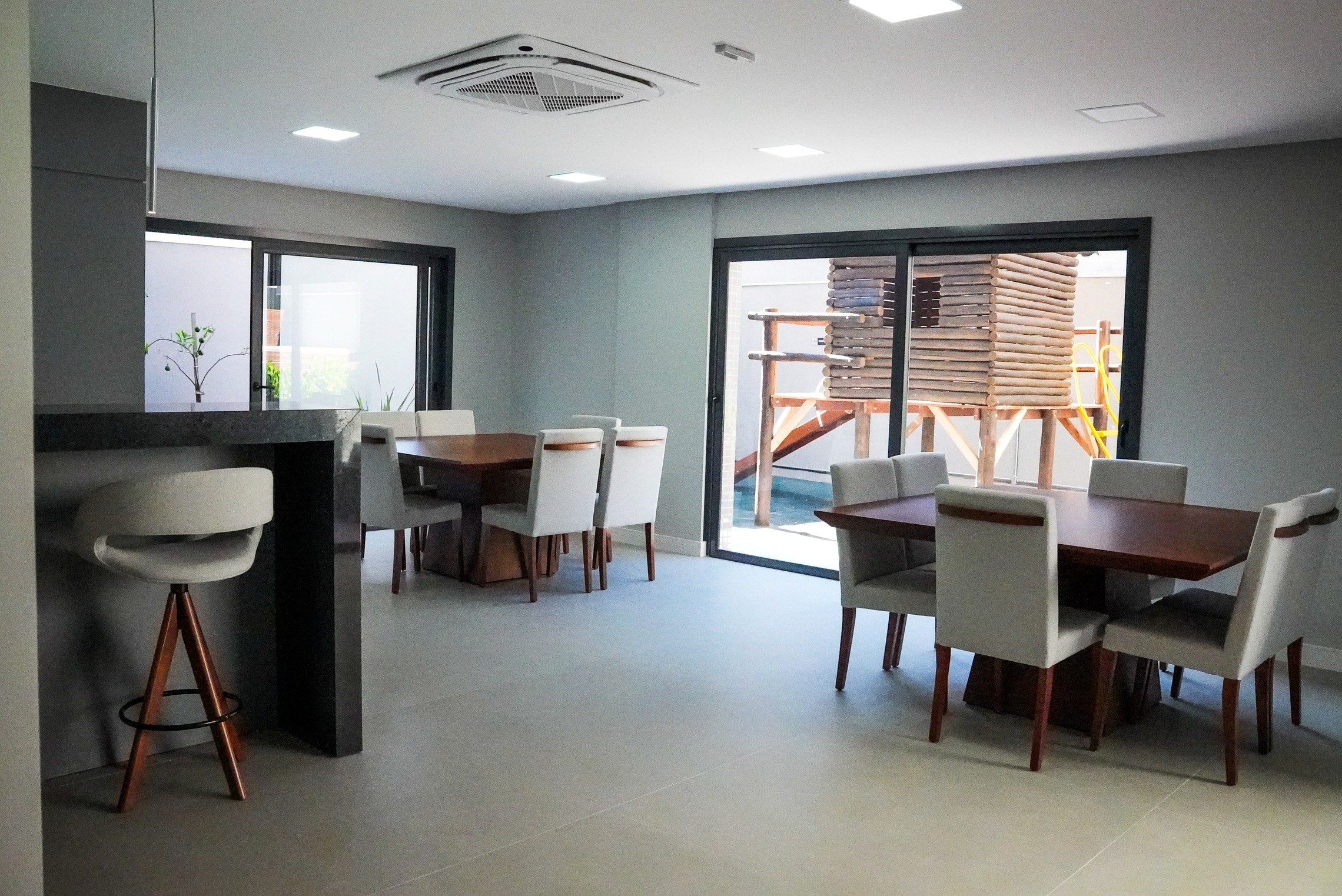 Residencial Multifamiliar de 3 quartos, 98m² no bairro Rio Branco, em Porto Alegre | Eu Corretor