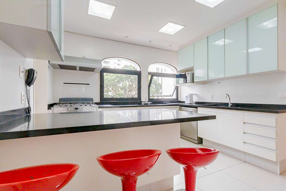 HT 871 Apto 601081056-7 - REMAX Lepex Exclusividades