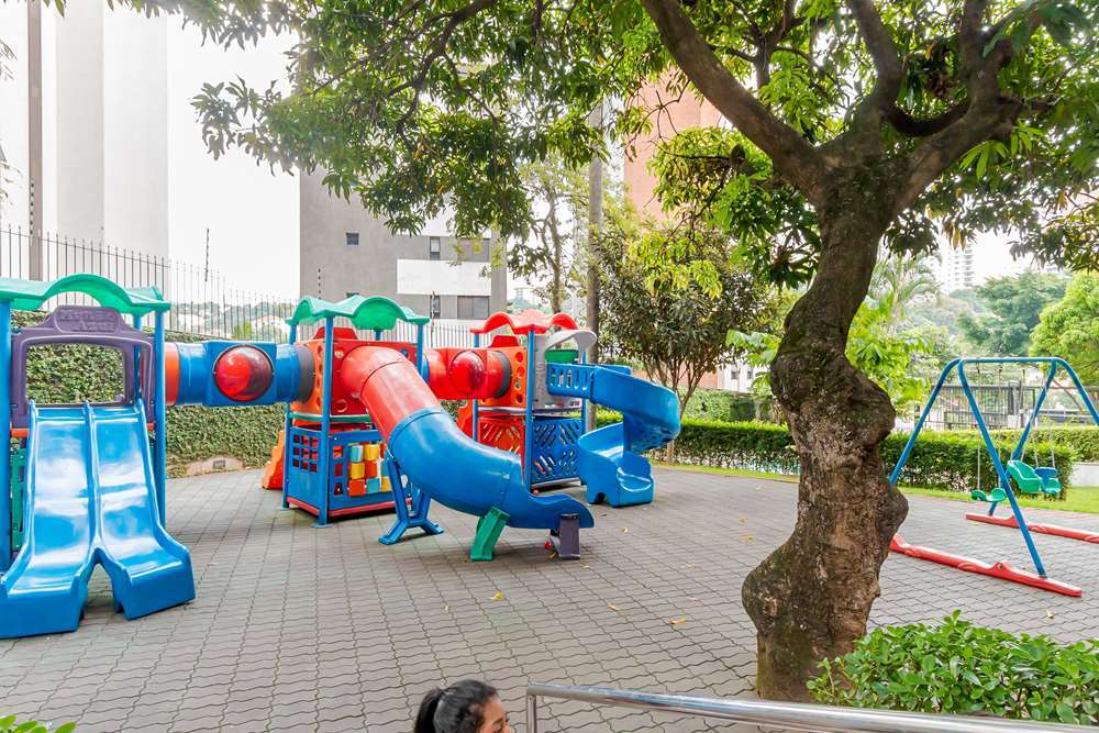 HT 871 Apto 601081056-7 - REMAX Lepex Exclusividades