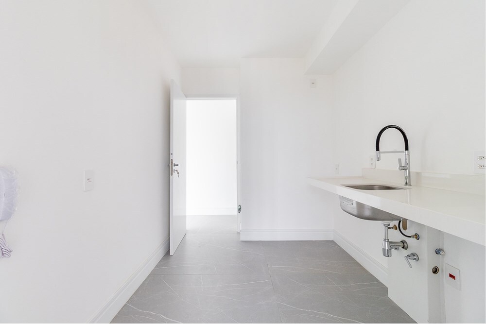 PM 327 Apto 601081056-26 - REMAX Lepex Exclusividades