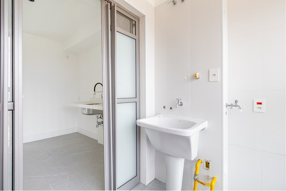 PM 327 Apto 601081056-26 - REMAX Lepex Exclusividades