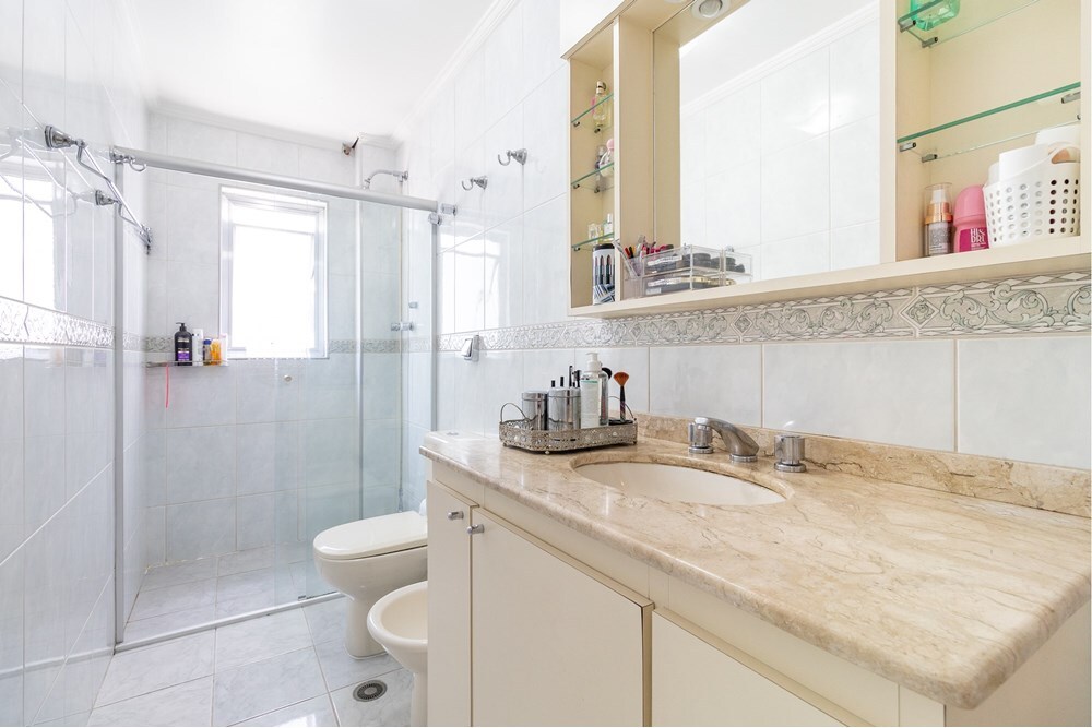 HBDI 544 Apto 601081056-23 - REMAX Lepex Exclusividades