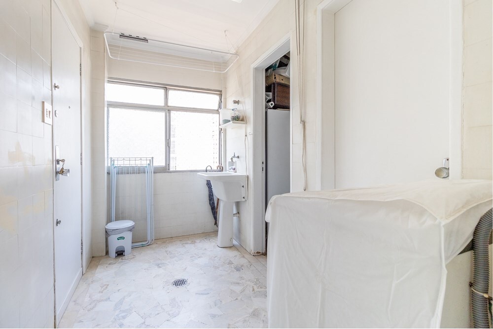 HBDI 544 Apto 601081056-23 - REMAX Lepex Exclusividades