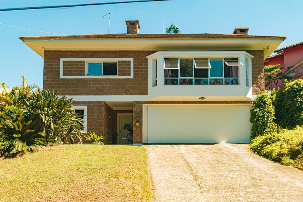 TCGMDG 4500 Casa 610221010-12 - REMAX Donno Exclusividades