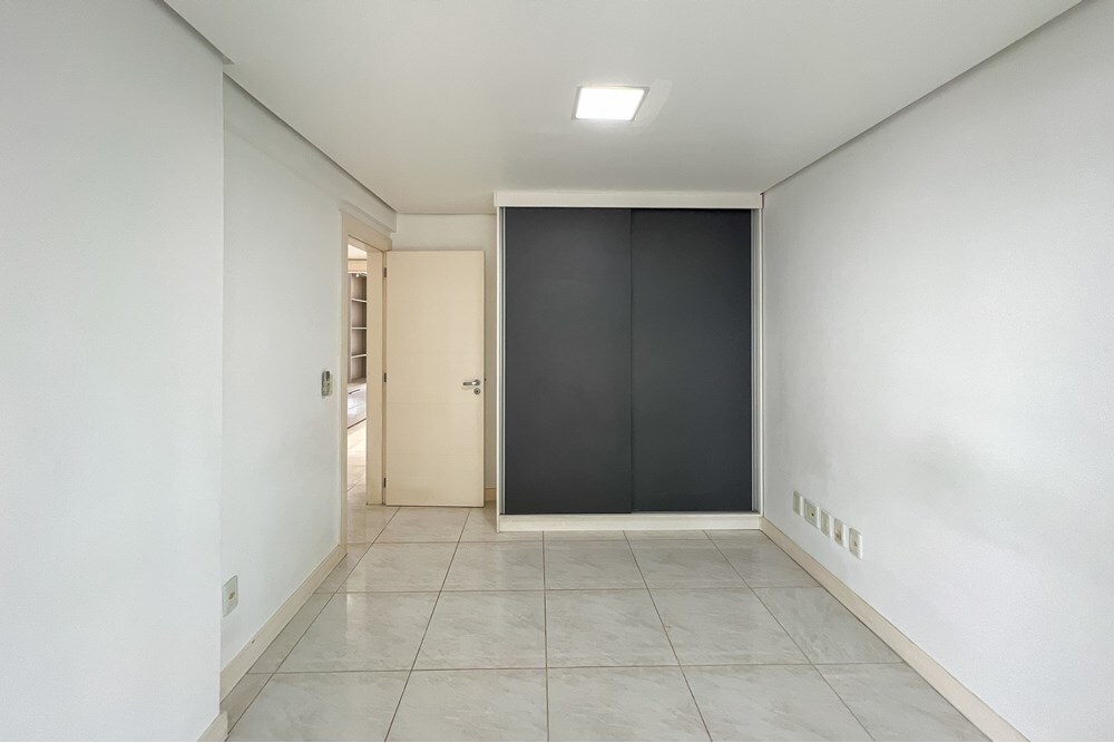 CFGL 99 Apto 612651005-83 - REMAX Pillares Exclusividades