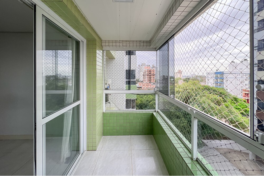 CFGL 99 Apto 612651005-83 - REMAX Pillares Exclusividades