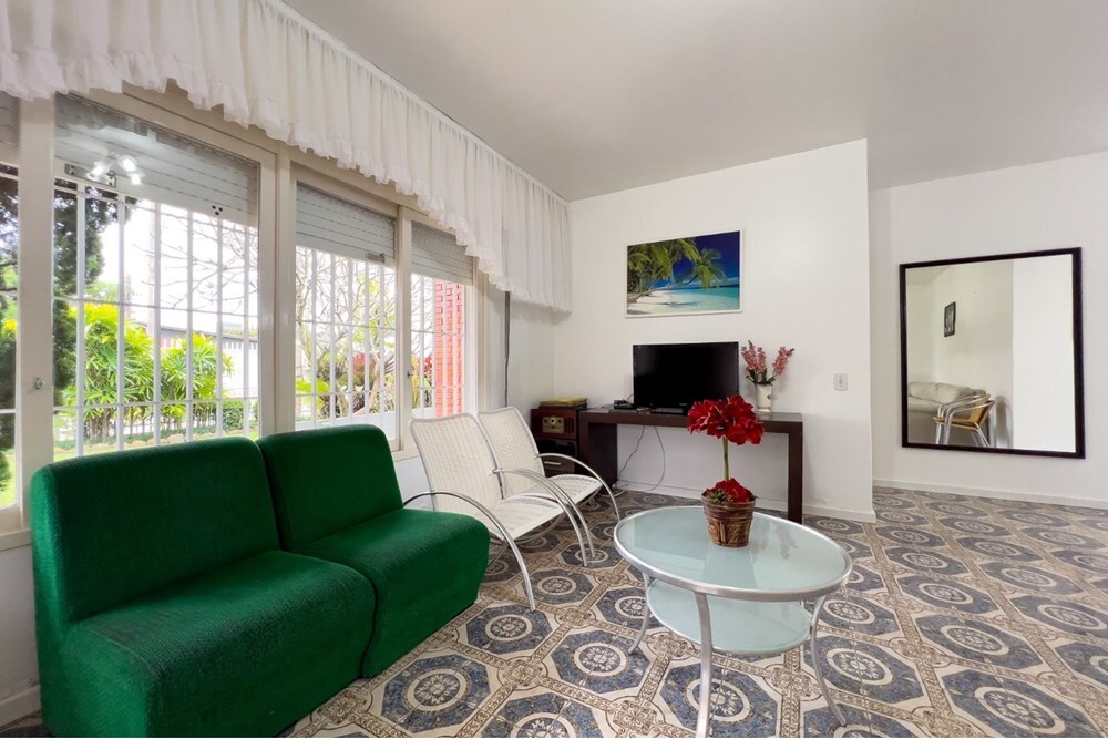 CM 278 612671028-34 - Remax VIP Exclusividades