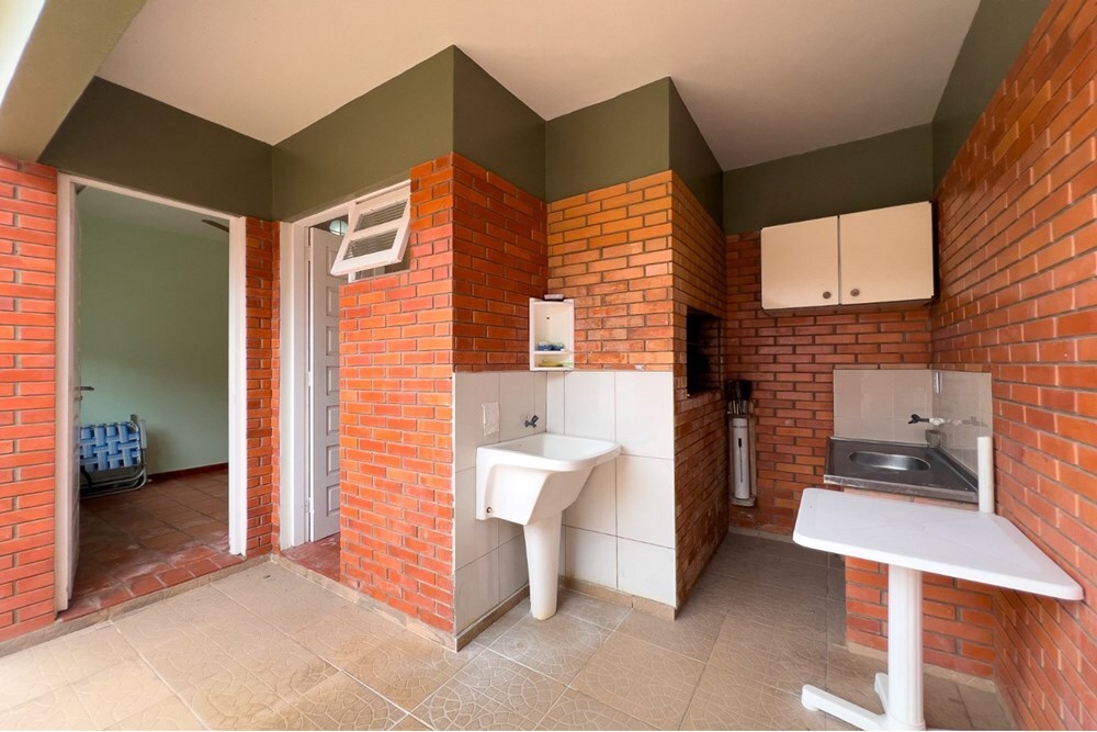 CM 278 612671028-34 - Remax VIP Exclusividades