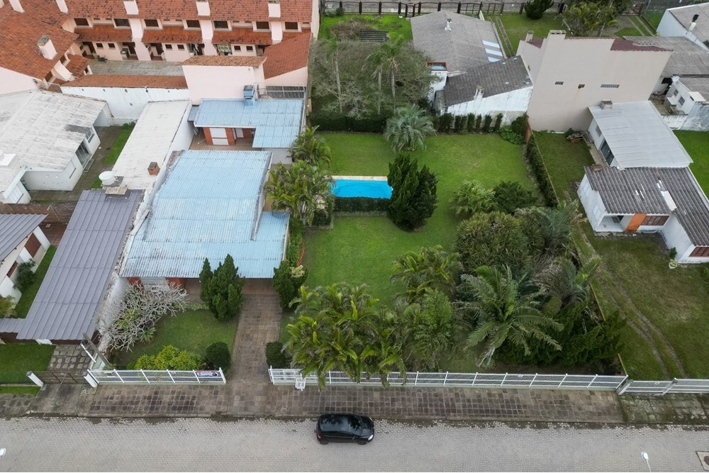 CM 278 612671028-34 - Remax VIP Exclusividades