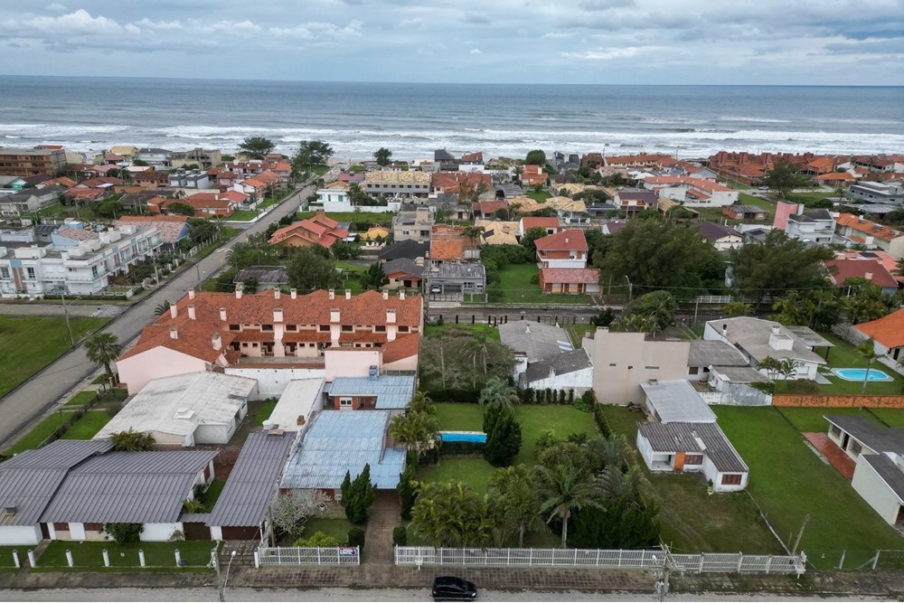 CM 278 612671028-34 - Remax VIP Exclusividades