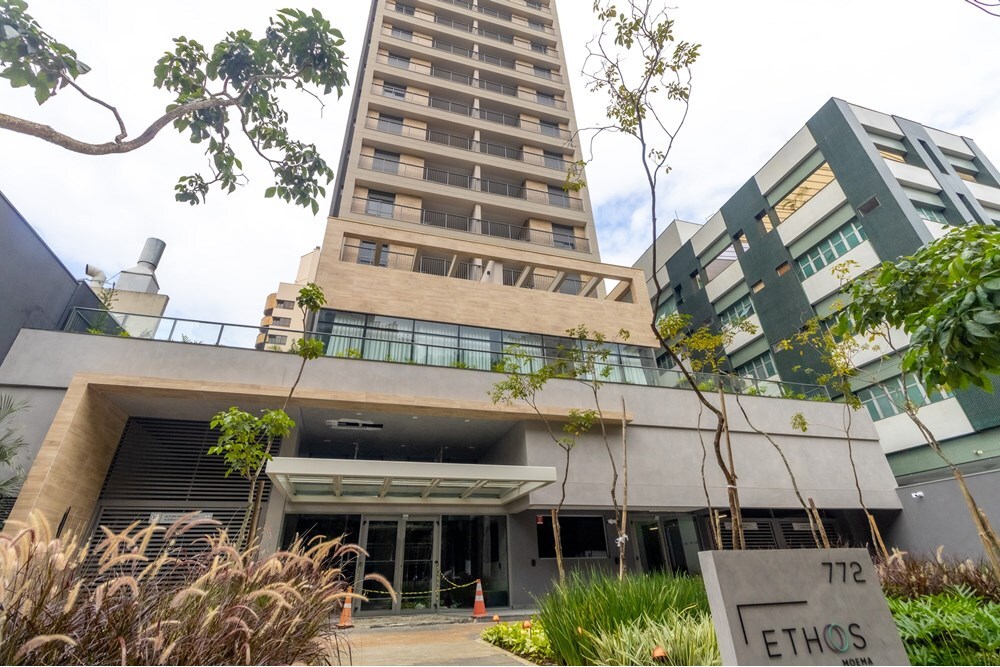 IA 772 Apto 601401028-28 - REMAX Paradisus Exclusividades