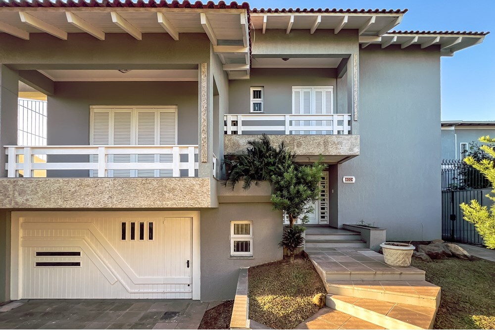 IT 402 Apto 612651033-63 - REMAX Pillares Exclusividades