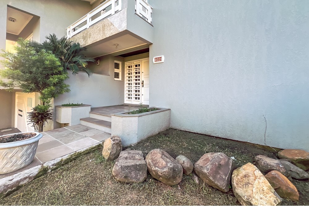 Residencial Multifamiliar de 4 quartos, 522m² no bairro Igara, em Canoas | Eu Corretor