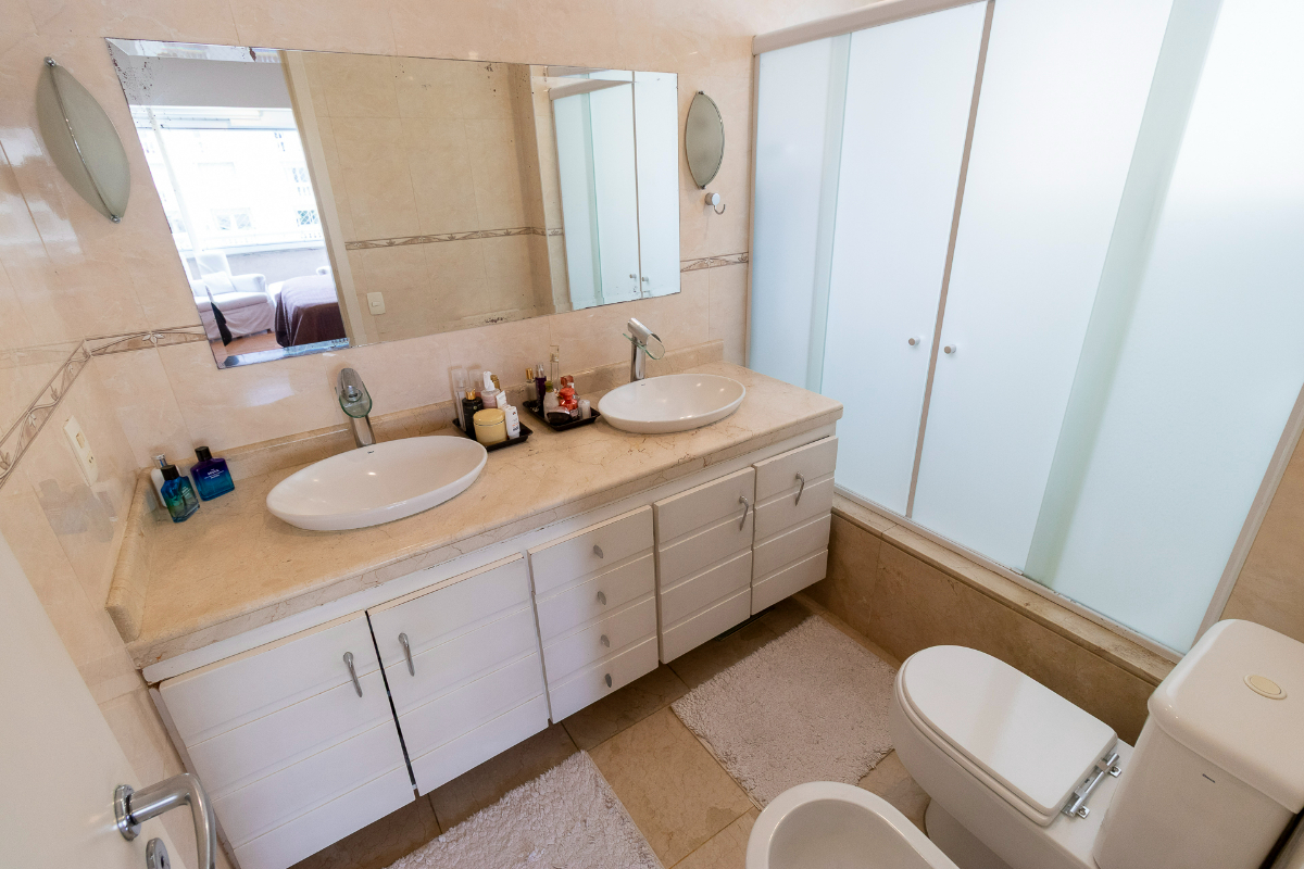 Residencial Multifamiliar de 3 quartos, 195m² no bairro Moema, em São Paulo | Eu Corretor