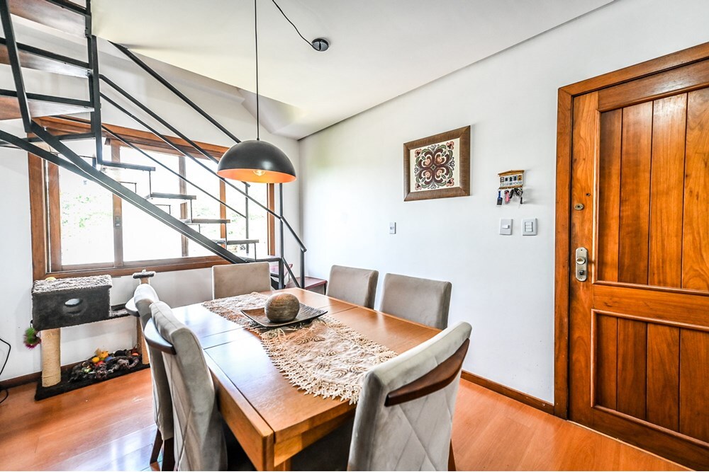 Residencial Multifamiliar de 3 quartos, 207m² no bairro Santa Tereza, em Porto Alegre | Eu Corretor