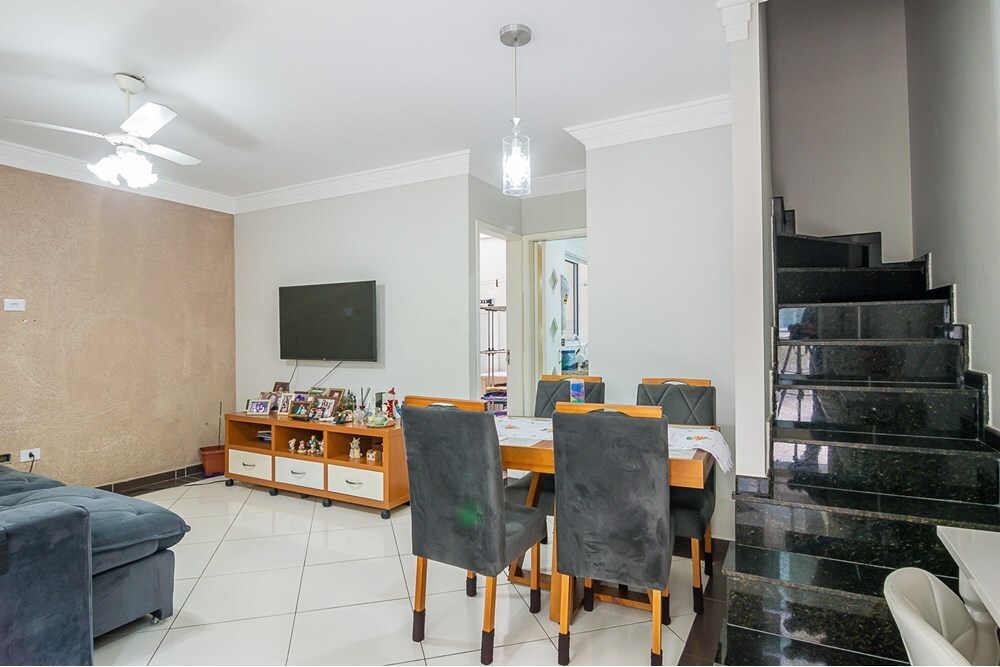 VMC 725 Casa 601401028-31 - REMAX Paradisus Exclusividades