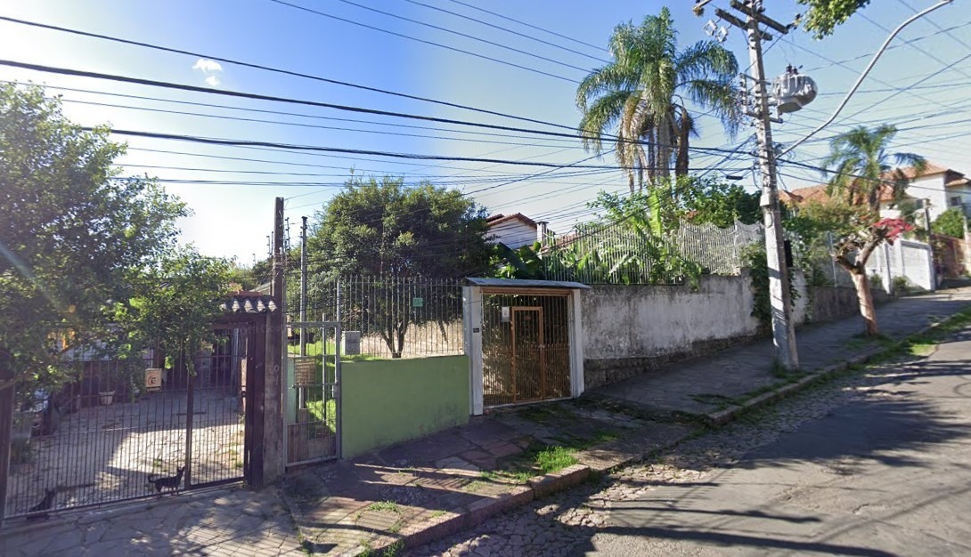 Residencial Multifamiliar de 665m² no bairro Tristeza, em Porto Alegre | Eu Corretor