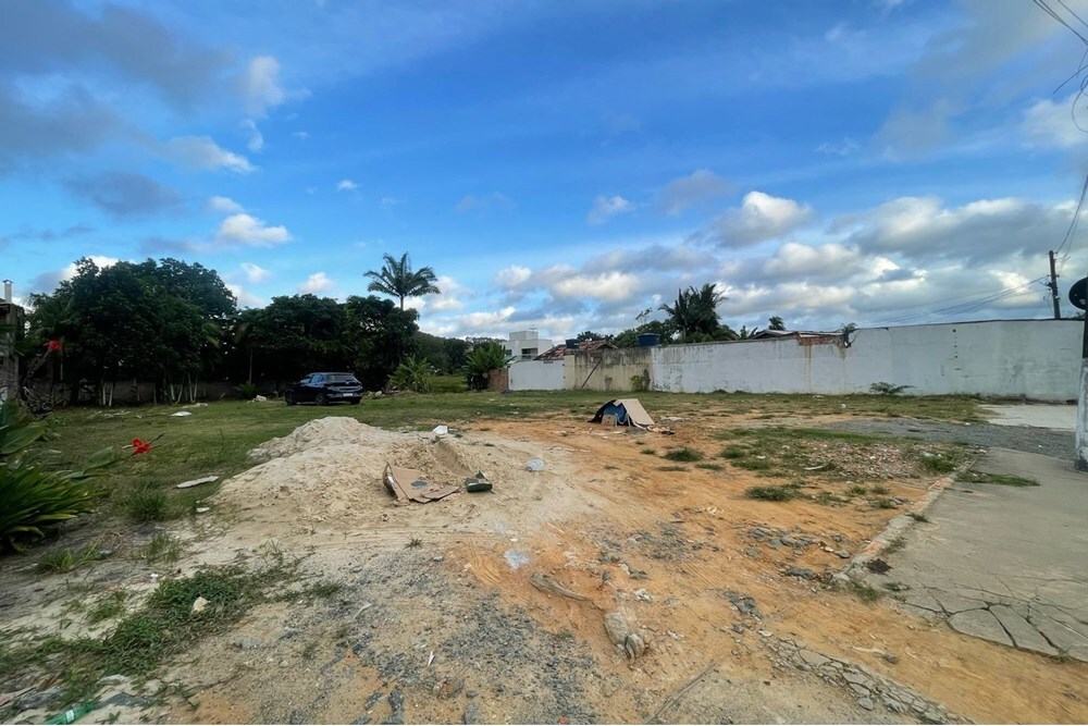 Residencial Multifamiliar de 1526m² no bairro Praia de Armação do Itapocorói, em Penha | Eu Corretor