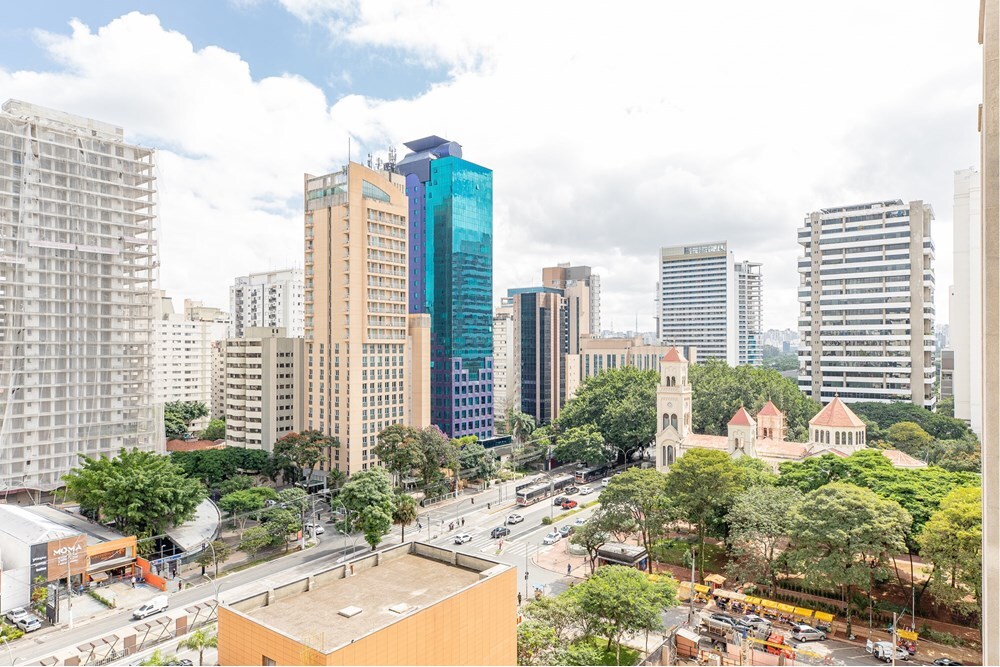 MI 664 Apto 601241033-79 - REMAX Ville Exclusividades