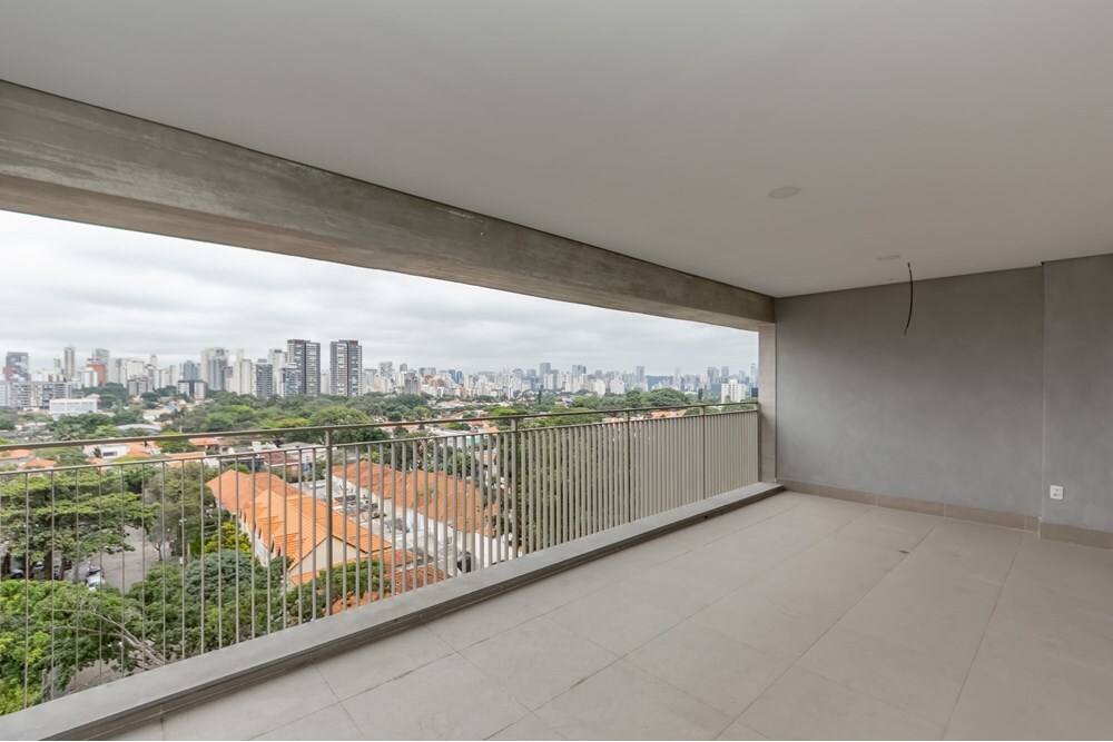 MC 611 Apto 601721021-47 - REMAX Front Exclusividades