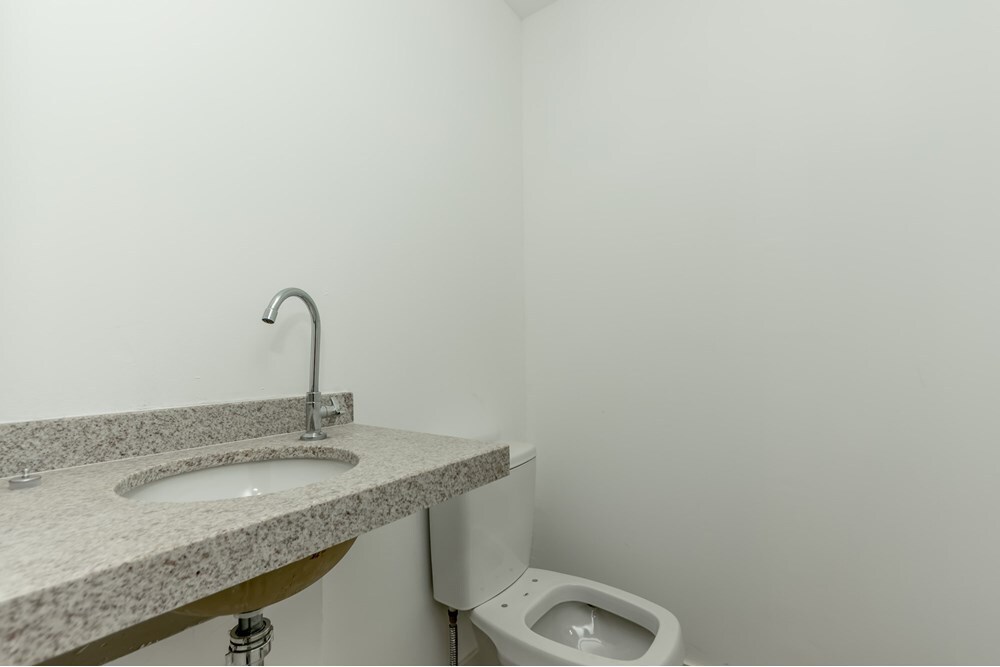 MC 611 Apto 601721021-47 - REMAX Front Exclusividades