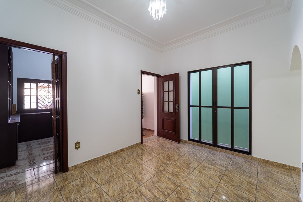 VRBIADC 176 Casa 690591011-69 - REMAX Máxima Exclusividades