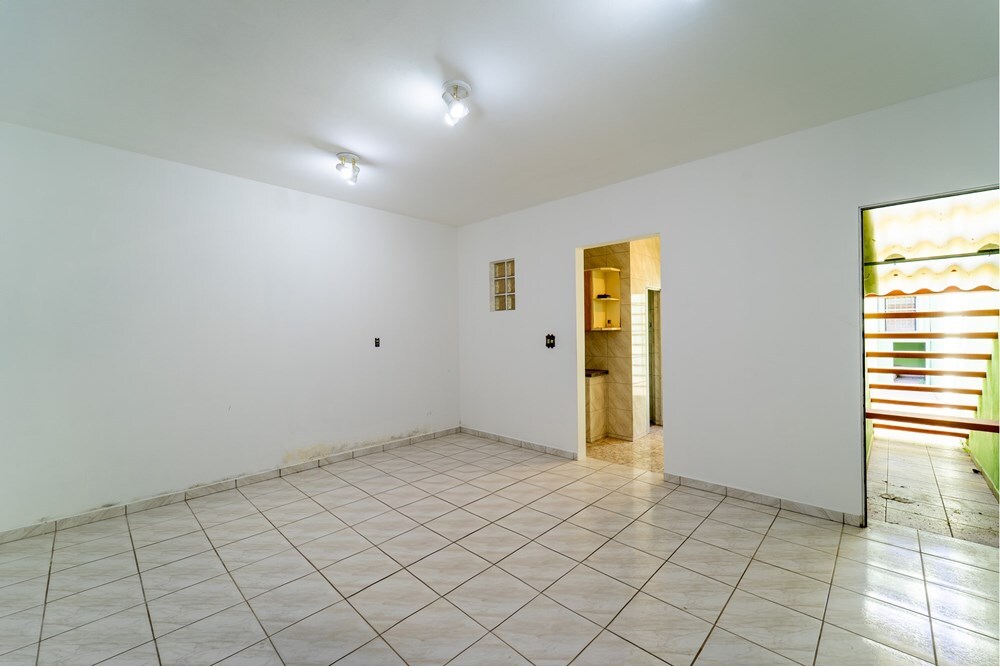 VRBIADC 176 Casa 690591011-69 - REMAX Máxima Exclusividades