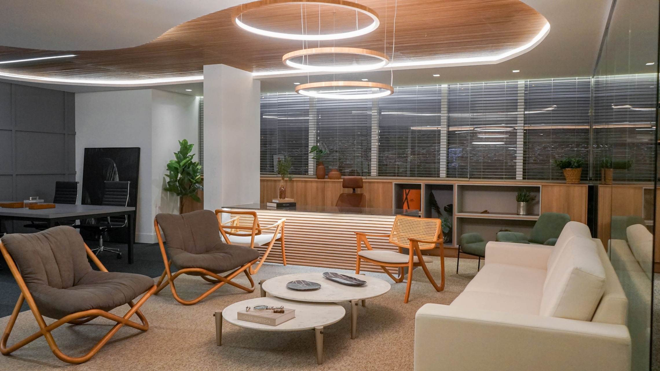 Euro Towers - Business Euro Towers - Business