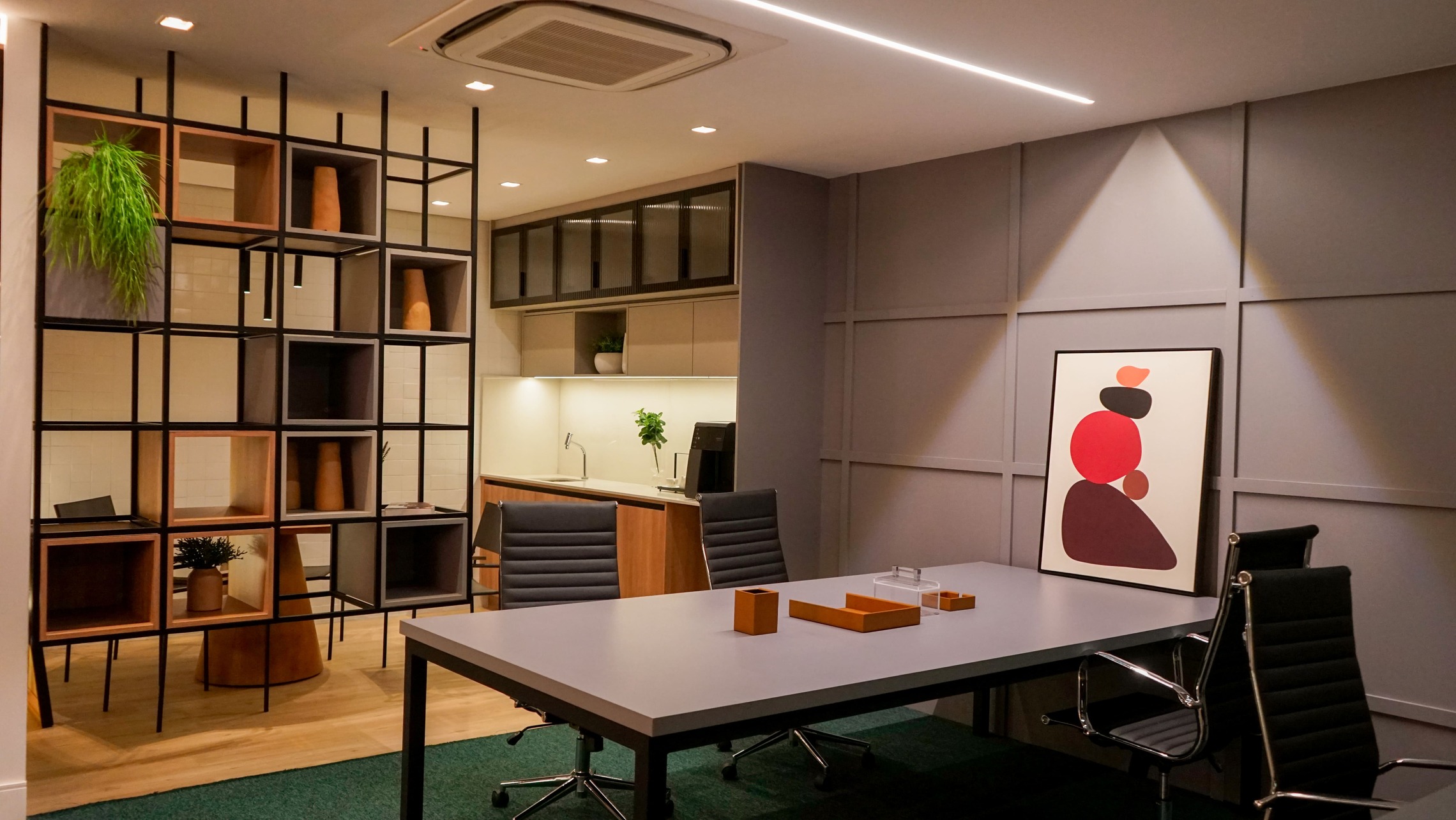 Euro Towers - Office Euro Towers - Office