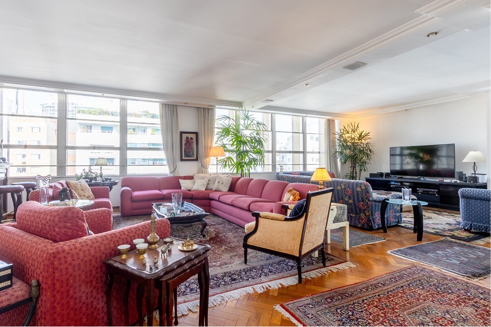 HAC 355 Apto 601081056-31 - REMAX Lepex Exclusividades