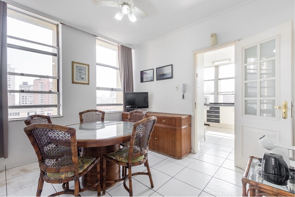 HAC 355 Apto 601081056-31 - REMAX Lepex Exclusividades