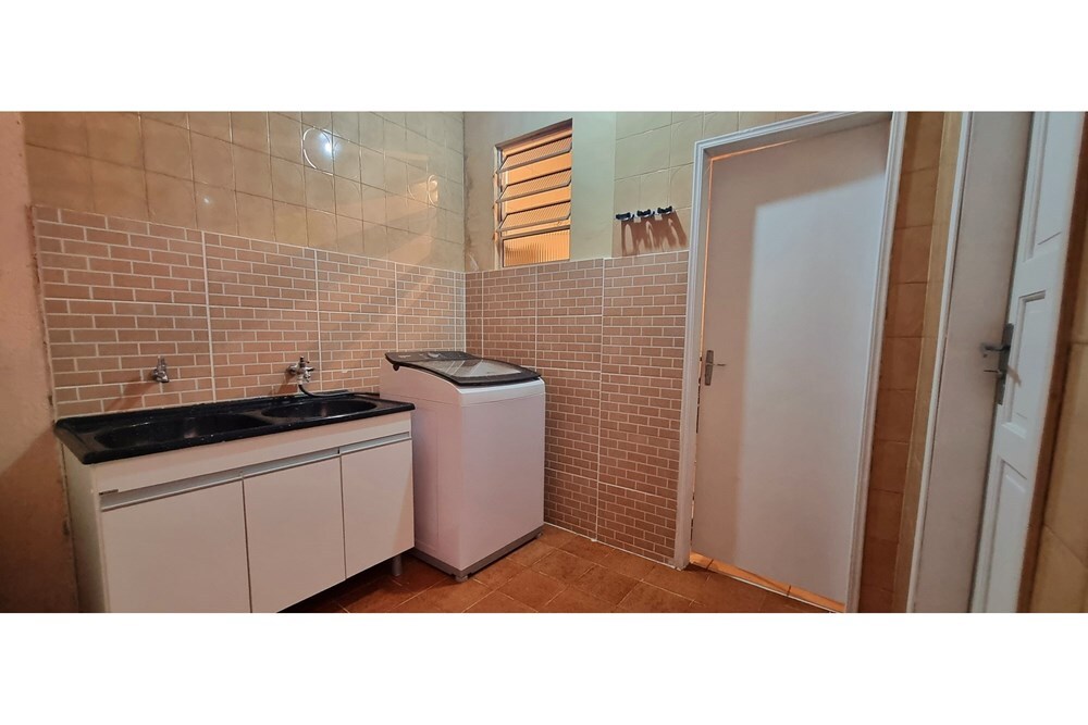 JSLADC 33 Casa 601081013-30 - REMAX Lepex Exclusividades