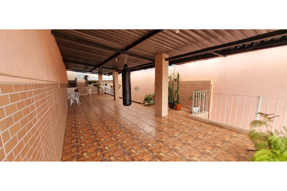 JSLADC 33 Casa 601081013-30 - REMAX Lepex Exclusividades