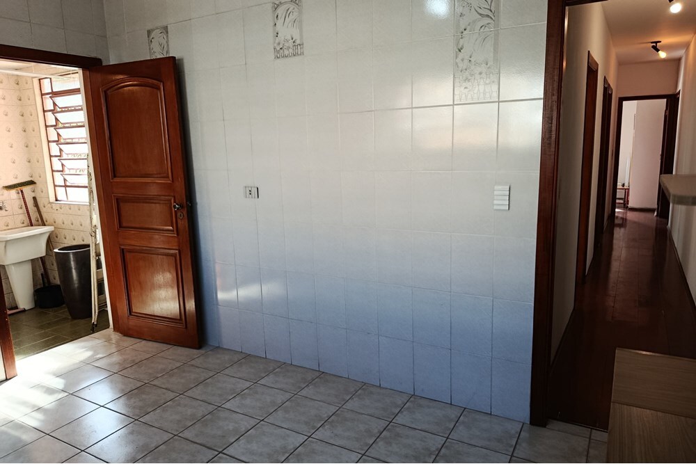 Residencial Multifamiliar de 5 quartos, 247m² no bairro Jardim Guapira, em São Paulo | Eu Corretor