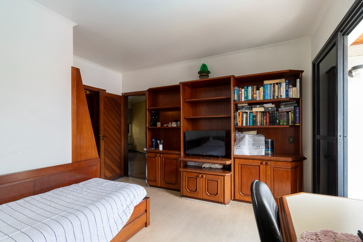 Residencial Multifamiliar de 4 quartos, 275m² no bairro Jardim Avelino, em São Paulo | Eu Corretor